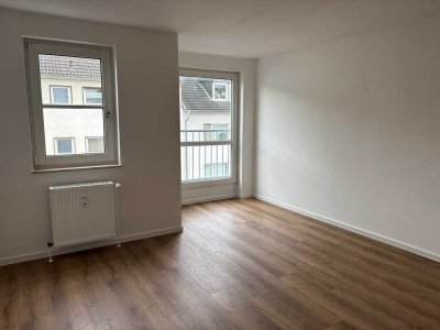 Saniertes Apartment, Top Lage Beuel, 50 m bis Rheinpromenade
