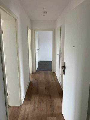 Schöne 3 - Zimmerwohnung im 1. Obergeschoss