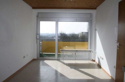 Ideal f.Studenten -helles 1-Zi.-Ap.m.Balkon, Nähe Uniklinik/Naturwissensch.