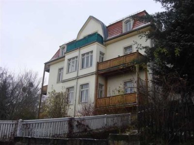 Sonnige und großzügig geschnittene 3-Zi-Wohnung