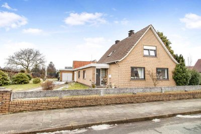 Delmenhorst: Einfamilienhaus mit geprüfter Bauplanung auf großem Grundstück
