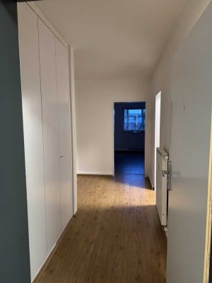 (nur Selbstzahler) Frisch renovierte 3,5 Zimmer Traumwohnung am Bottroper Grafenwald