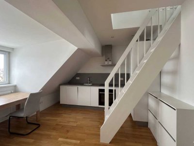 Moderne 2-Zimmer-Dachgeschosswohnung in Bergedorf