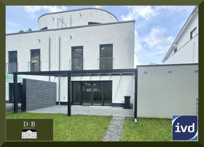 Neubauhaus im KfW-55-Effizienzhaus-Standard!
Modernes Wohnen mit höchstem Komfort