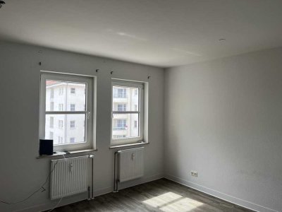 Helle offene 2 Zimmer Wohnung in Friedrichstadt