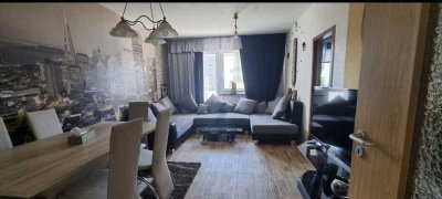 Helle 3-Zimmer Whg. mit Einbauküche und Balkon in Gera-Lusan