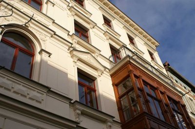 Edle 4-Zimmerwohnung mit Dachterrasse im Einzeldenkmal