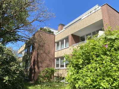 Frei: Geräumiges 1-Zimmer-Apartment (möbliert) mit Tiefgaragenstellplatz
