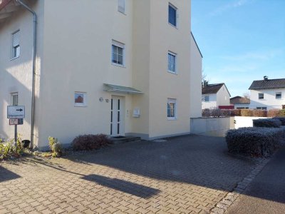 großzügige 3,5-Zimmer Maisonette-Wohnung mit Terrasse u. Balkon in Altötting
