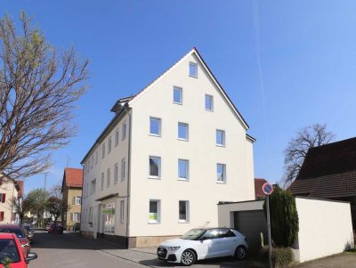 Sehr gepflegtes und saniertes Wohn- und Geschäftshaus inmitten Metzingens! 
ca. 259 m² Gesamtfläche