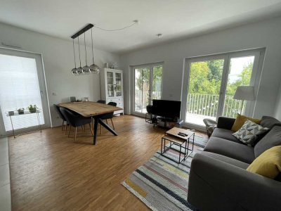 3-Zimmer-Wohnung mit Balkon und EBK in Neubau