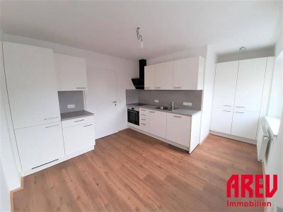 WG-TAUGLICHE WOHNUNG IN URFAHR MIT TOLLER RAUMAUFTEILUNG - TOP 10