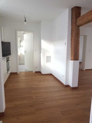 Helle 2-Zimmerwohnung in zentraler stadtnaher Lage