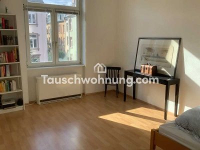 Tauschwohnung: Frankfurt-Nordend Altbau 3 ZKB,  gegen ab 4 Zimmer Frankfurt