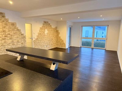 Gepflegte 4-Zimmer Wohnung mit Balkon in Türkheim