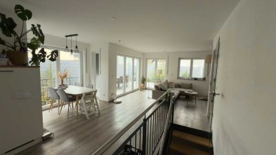 Moderne 3,5-Zimmer-Maisonette mit Garten, Einbauküche & Wohlfühlklima