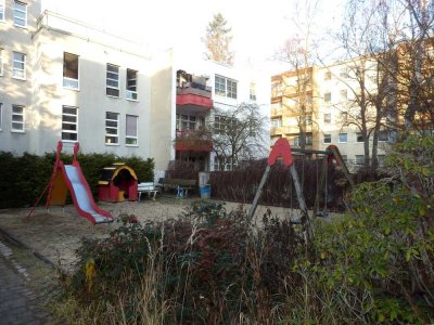 4 bis 5 Raumwohnung mit Garten, Terrassen und Stellplatz - Reinickendorf - Provisionsfrei !