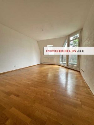 IMMOBERLIN.DE - Sonnige Wohnung mit Südloggia in attraktiver Lage