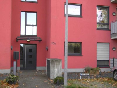 Stilvolle,gepflegte 2 Zimmer Wohnung mit Balkon und EBK in Würselenn und Garage in Würselen
