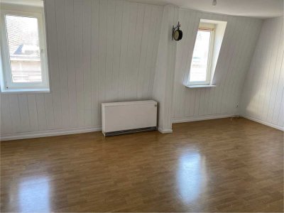 Gemütliche  3-Zimmer-Wohnung innRuhrort in 4-Familienhaus