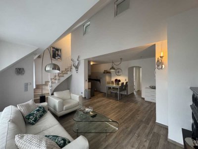 Möblierte 3-Zimmer Maisonette-Wohnung mit Balkon in Köln-Rodenkirchen