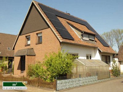 Einfamilienhaus mit Einliegerwohnung auf großem Eigentumsgrundstück in Zentrumsnähe von Versmold