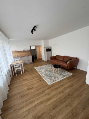 Großes möbliertes Appartement sofort frei