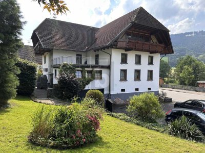 SANIERTES HAUS MIT EIGENER WASSERQUELLE