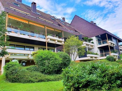 Wellness zuhause: Stilvolle 4-Zimmer-Wohnung mit 2 Balkon, Pool & Sauna in Bergen-Enkheim