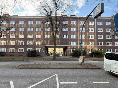 Freie 2-Zimmer-Wohnung mit Balkon im beliebten Quartier Stradellakehre
