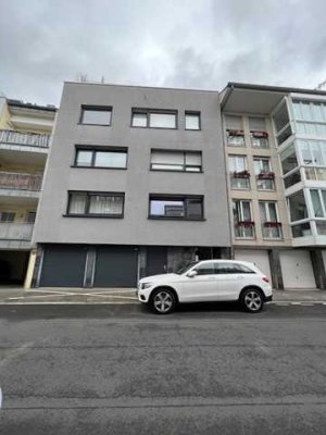 4-Zimmer Wohnung in Top Bonn Beuel Lage. Renoviert und hochwertig möbliert.