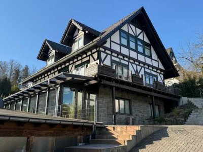 Freistehendes energieeff. luxuriöses Taumhaus in Top-Lage, Energieb. 41,98 kWh / m² , provisionsfrei
