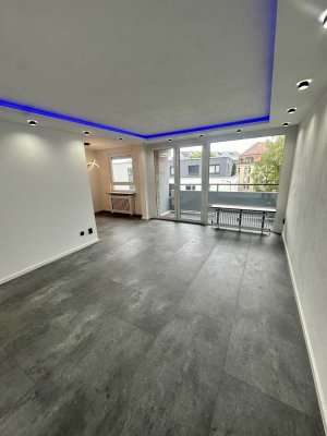 Exklusive 2,5-Zimmer-Wohnung im Herzen der Stadt mit luxuriöser Ausstattung & moderner Einbauküche