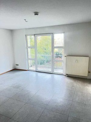 BEZUGSFREIES Single Apartment mit Duplex KFZ-Stellplatz nahe dem Frillendorfer Platz!