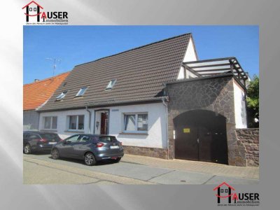 Walldorf: Einfamilienhaus mit separater 1-Zimmer-Wohnung, mit Garten, in Innenstadtnähe.
