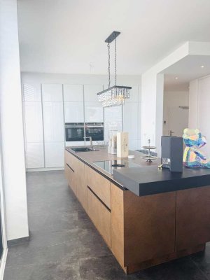 Exklusives Penthouse auf dem Riedberg – 187m² Wohnfläche mit privatem Aufzugszugang