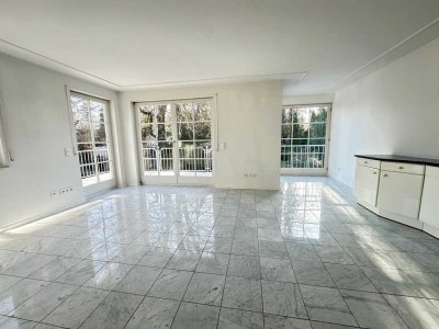 Wohnen am Waldrand! Helle Wohnung mit Lift und großem Balkon