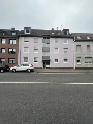 Schöne 3-Zimmer Wohnung mit Balkon- Ideal für Paare! **Ein Monat Mietfrei**