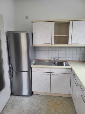 Preiswerte 2-Zimmer-Wohnung mit Balkon und Einbauküche in Zwickau