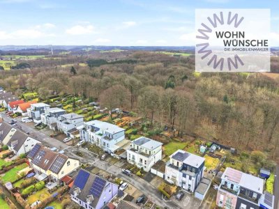 Doppelhaushälfte mit großem Garten in ruhiger Siedlung