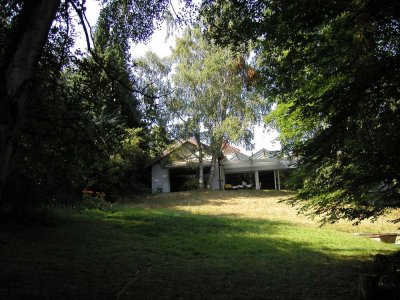 Außergewöhnlicher Bungalow mit Swimming Pool und großem Grundstück im Stadt-Zentrum Vlotho