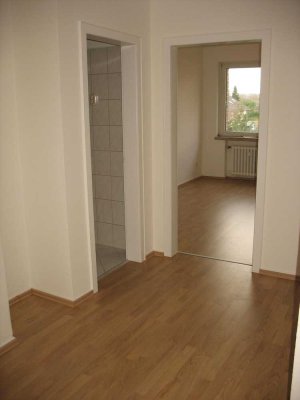 schöne 4-Zimmer-Balkonwohnung