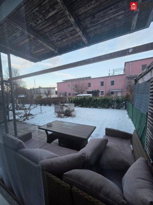 Solar City! 2-Raum-Wohnung mit großzügigem Garten und TG-Platz! Hervorragende öffentliche Anbindung (Straßenbahn/Zug), perfekte Infrastruktur – nahe Weikerlsee!