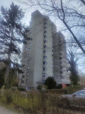 Zwischen Tantris Maison Culinaire , Dachterrasse und Pool – voll möbliertes  Wohnen auf hohem Niveau
