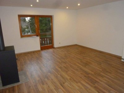 "GRÖDIG - 2 Zimmer Wohnung mit Balkon und PKW-Stellplatz"