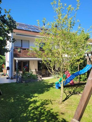 Doppelhaushälfte mit viel Platz & sonnigem Garten
