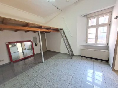 1 Zimmer-Wohnung im Zentrum von Karlsruhe
