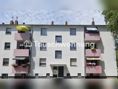 Tauschwohnung: Eine Größe Wohnung mit zwei Balkonen