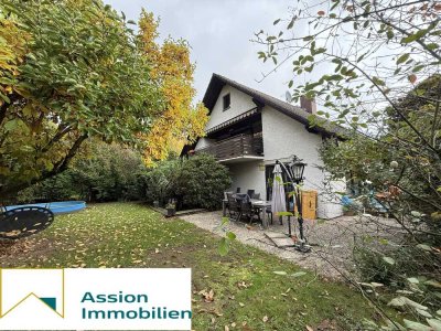 Zwei-Familien-Haus mit großem Garten und vielen Extras in Hanau-Steinheim