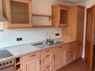 Helle 2-Zimmerwohnung-Wohnung mit Loggia -Wohnen in unmittelbare Nähe der Mosel (Rauental)